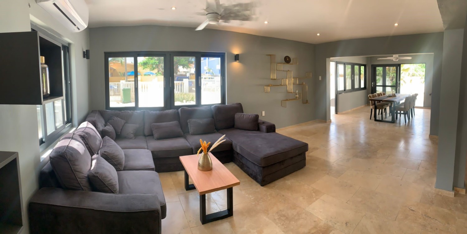 Begane grond zithoek woonkamer.jpg