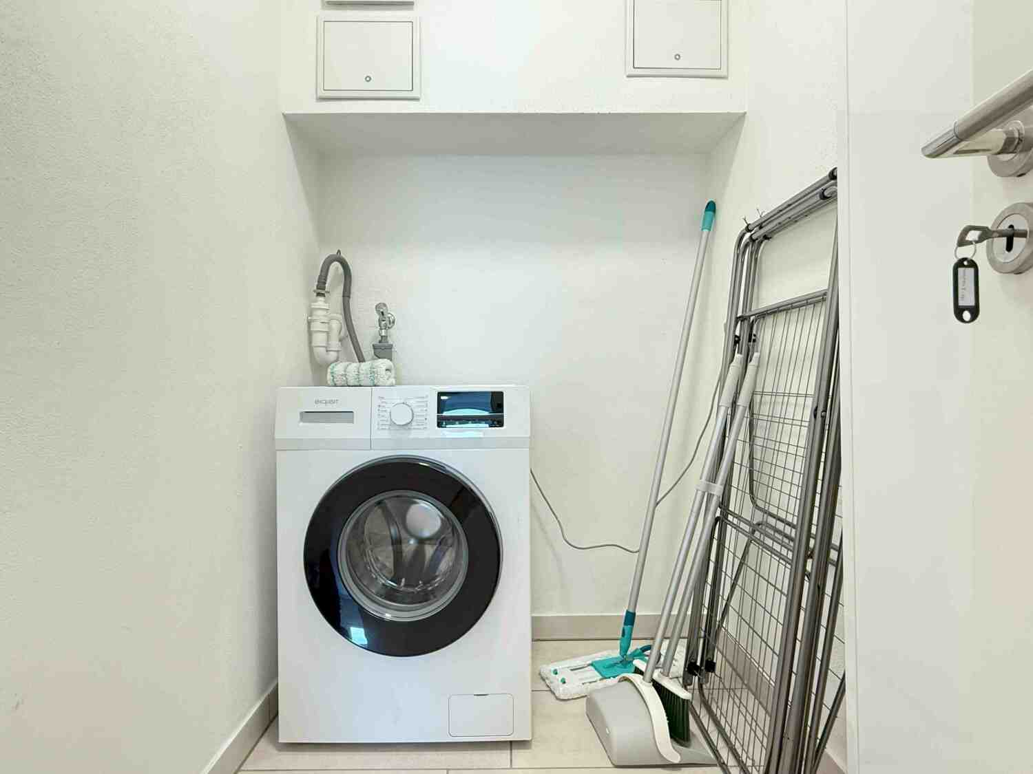 MAX114_ Industriestraße 25b, 93142 Maxhütte-Haidhof (14).jpg