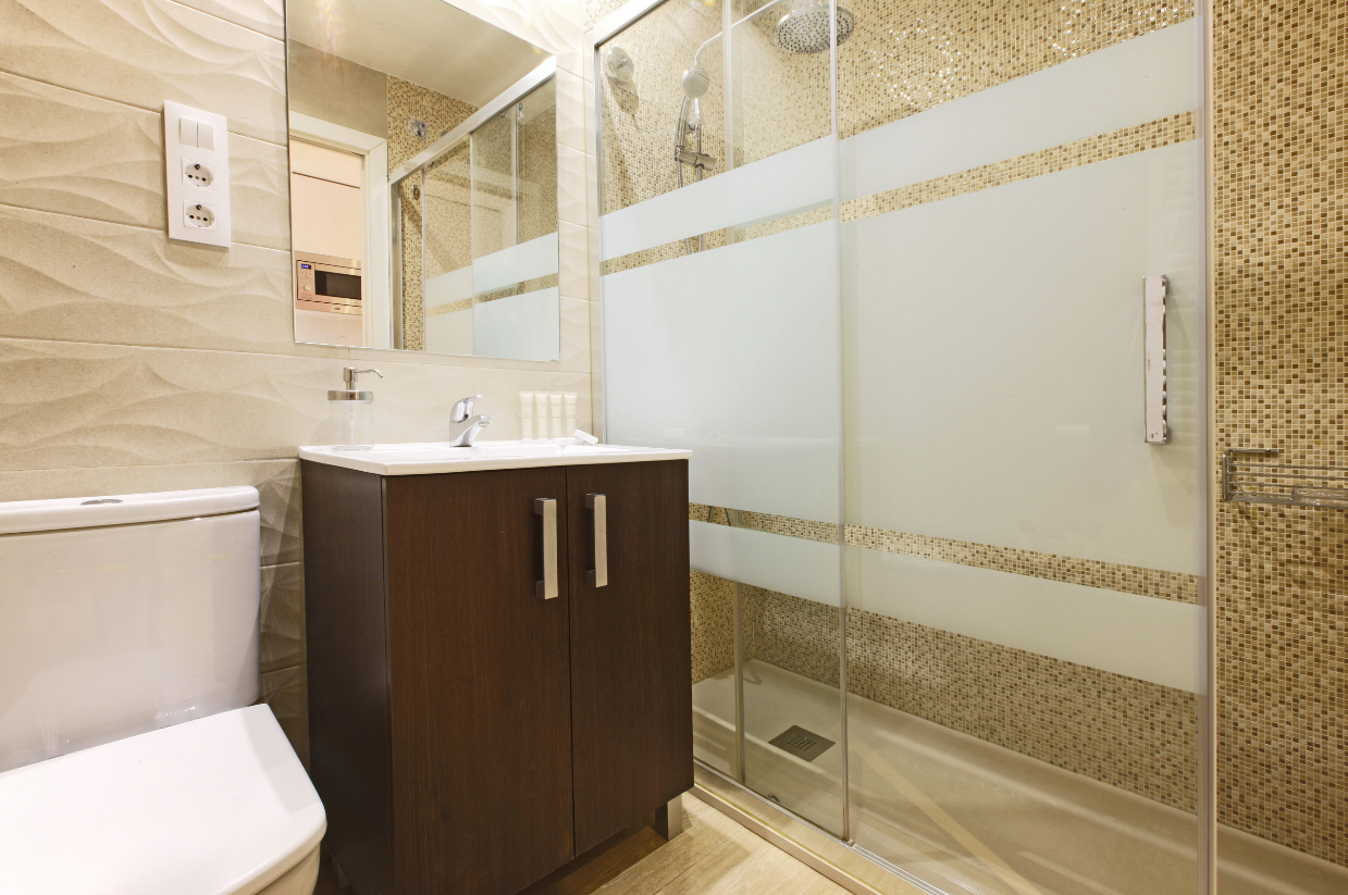 baño plato ducha 322.png