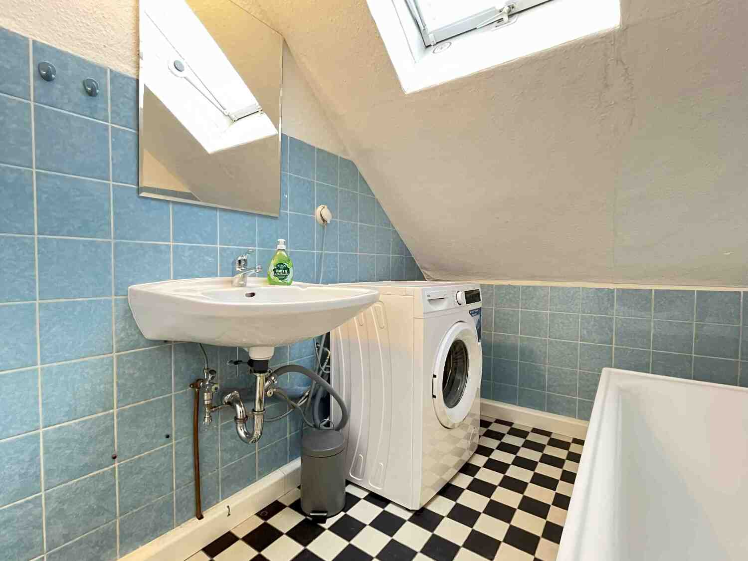 SAD702_(DG) Dachelhofer Straße 115, 92421 Schwandorf (10).jpg