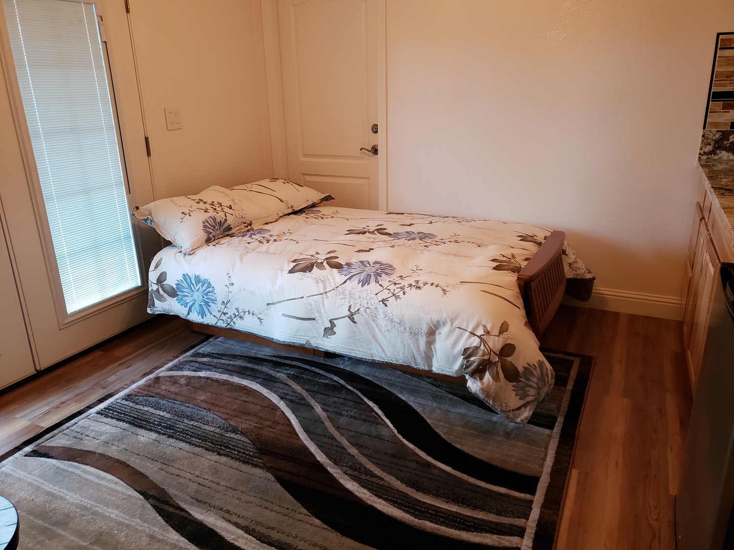 Guest Suite #3 Living Room2.jpg