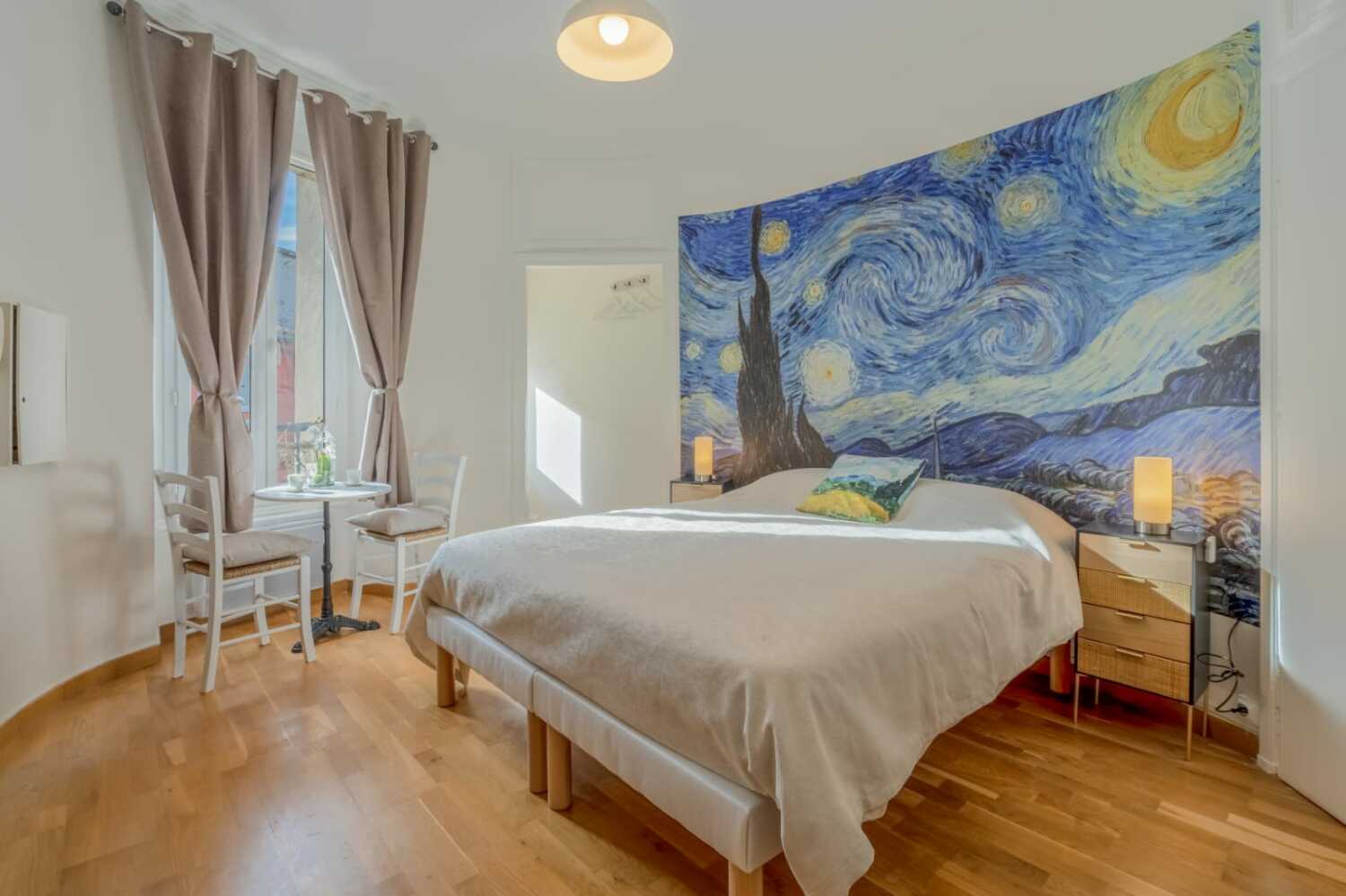 L'Isle d'Or - La Nuit étoilée - 1.jpeg