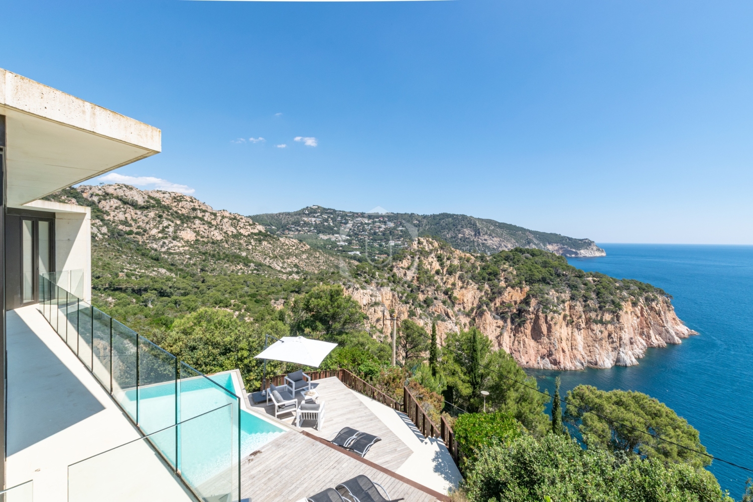 Villa Crystal, Luxury rental home in Aiguablava, Begur, Costa Brava (60).jpg