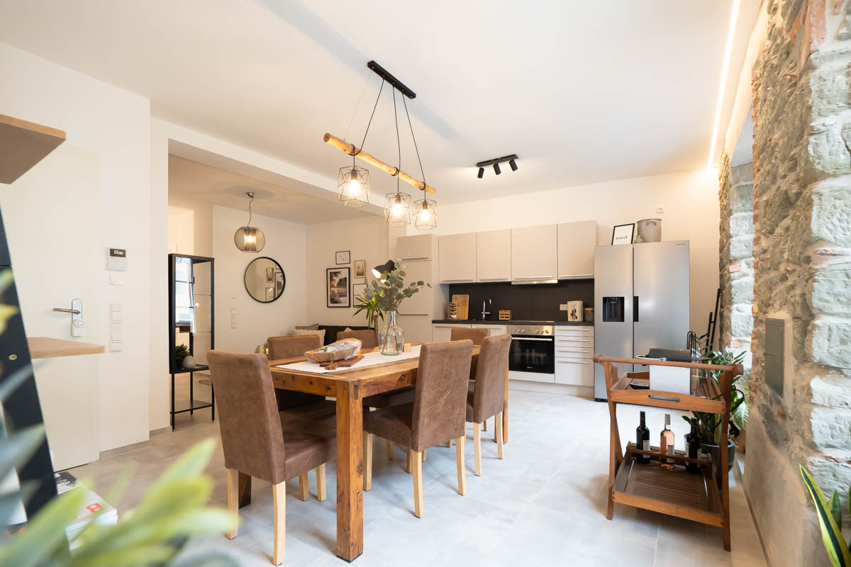 Wohn- Essbereich (2).jpg