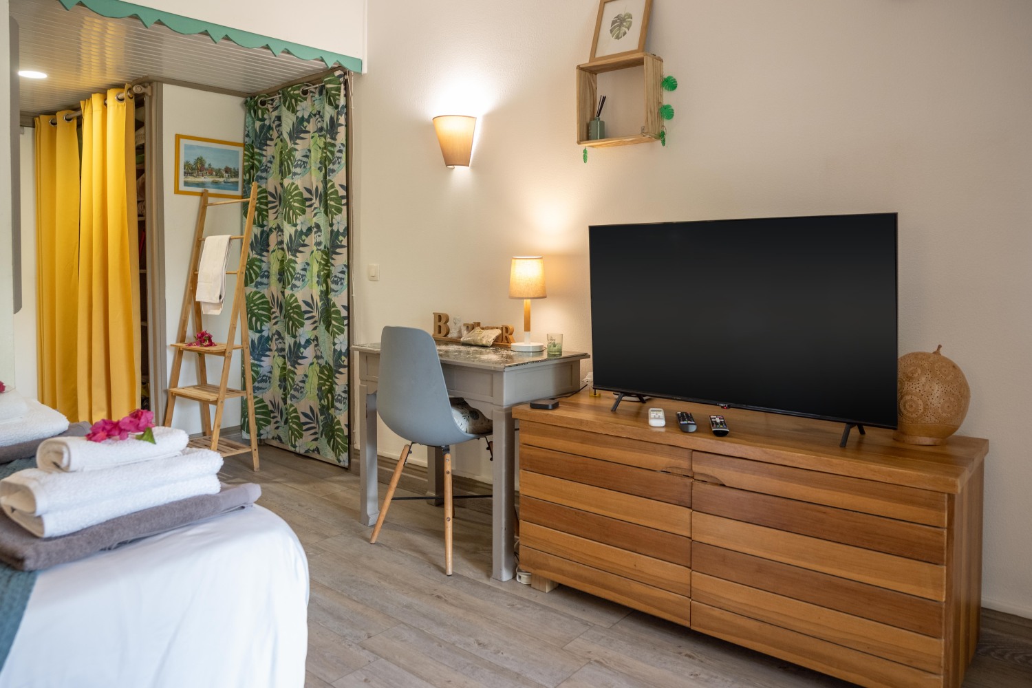 Studio Anse des Rochers 110424©JessicaLaguerre-0546-Modifier.jpg