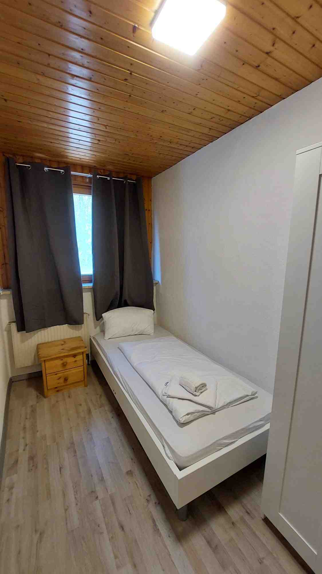 WA122_Am Rasthof 1, 92442 Wackersdorf (10).jpg