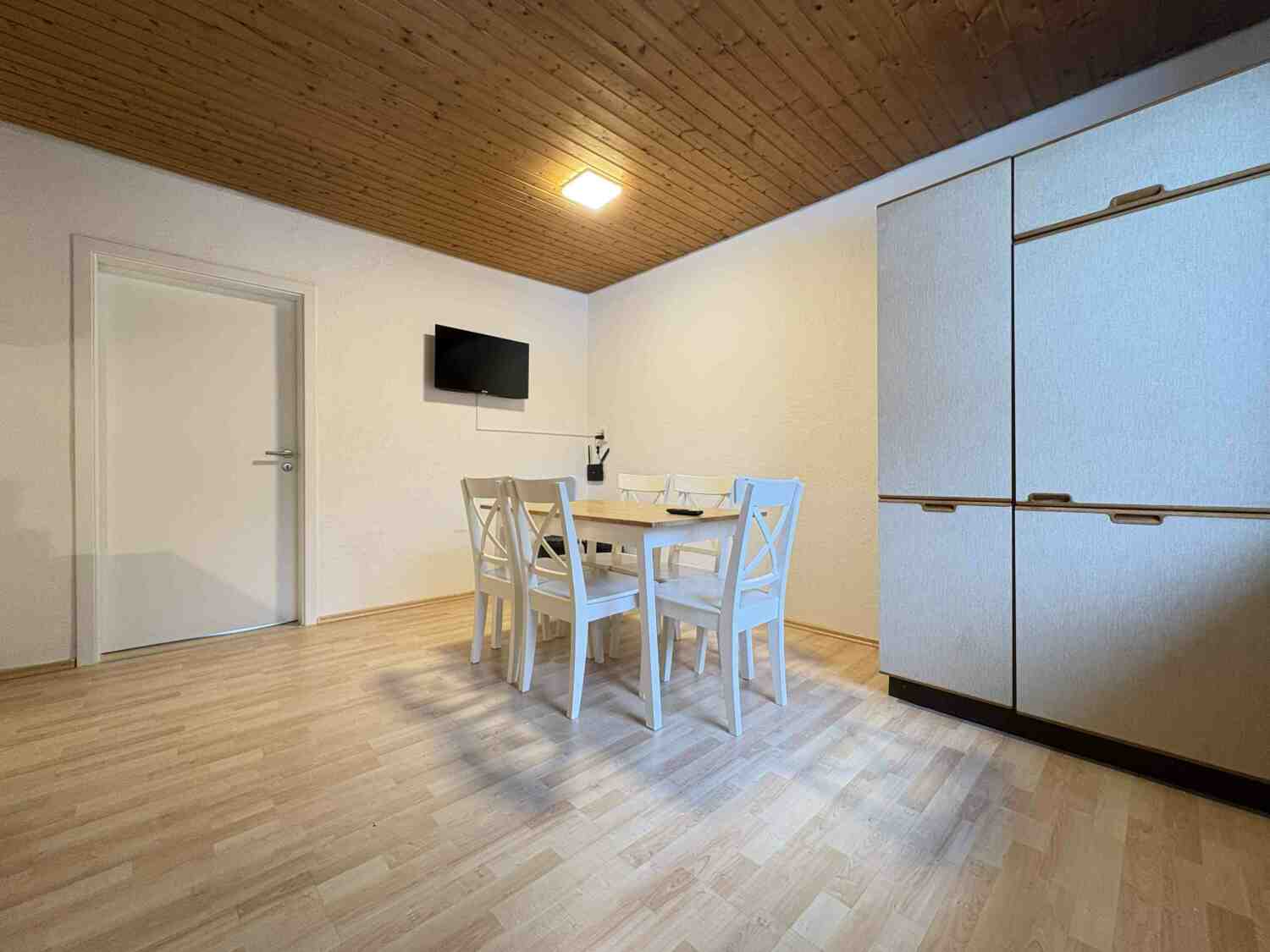 TEU101_ Ziegelholz 8, 93158 Teublitz (3).jpg