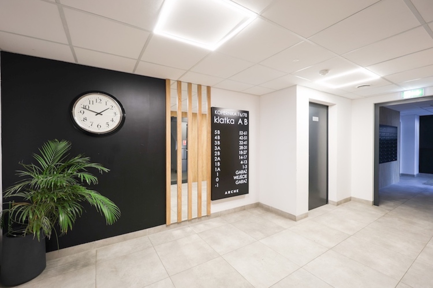 wejście łódż kopernika.jpg