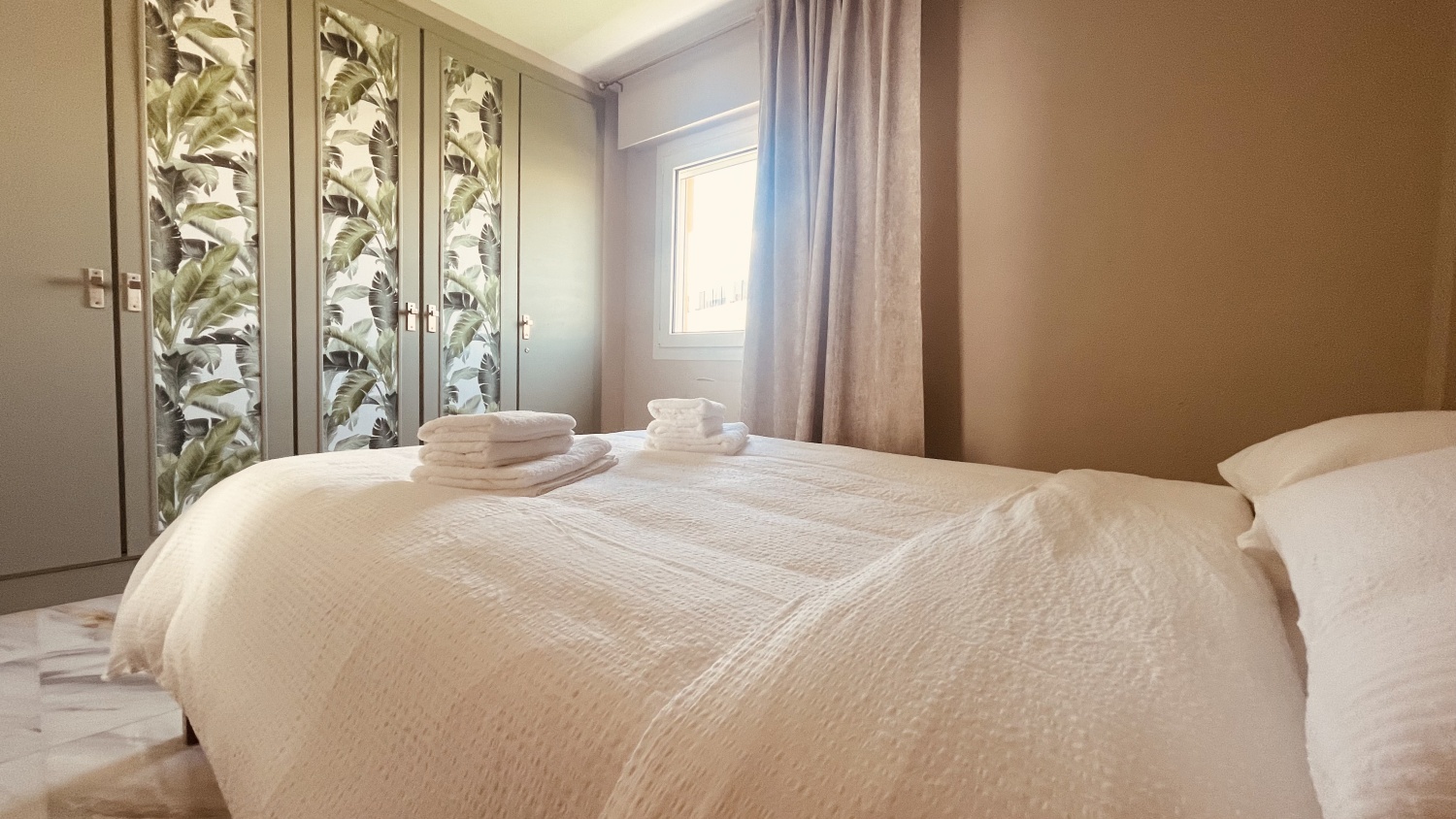 Master bedroom 2 of 2.jpg