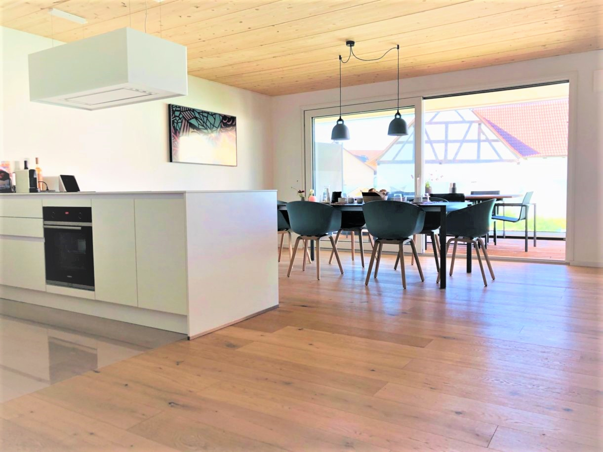 Küche_Esszimmer (2).png