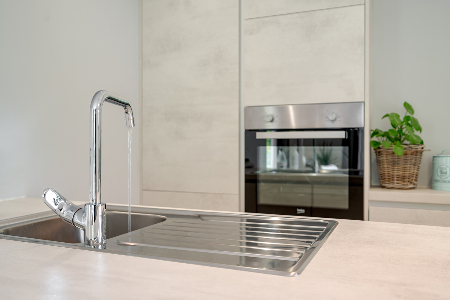 LROOur-10-01 (10).jpg