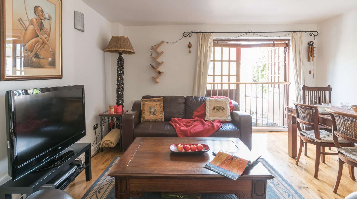 L1 satelite TV lounge coffee table.jpg