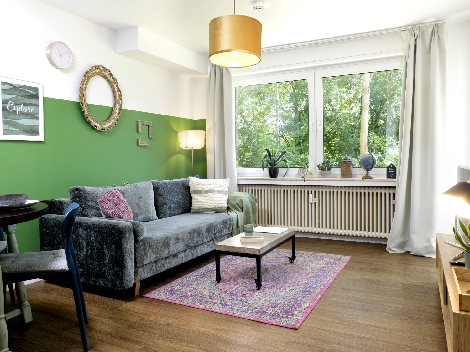 Wohnzimmer der Ferienwohnung Daines Oase in Erkrath