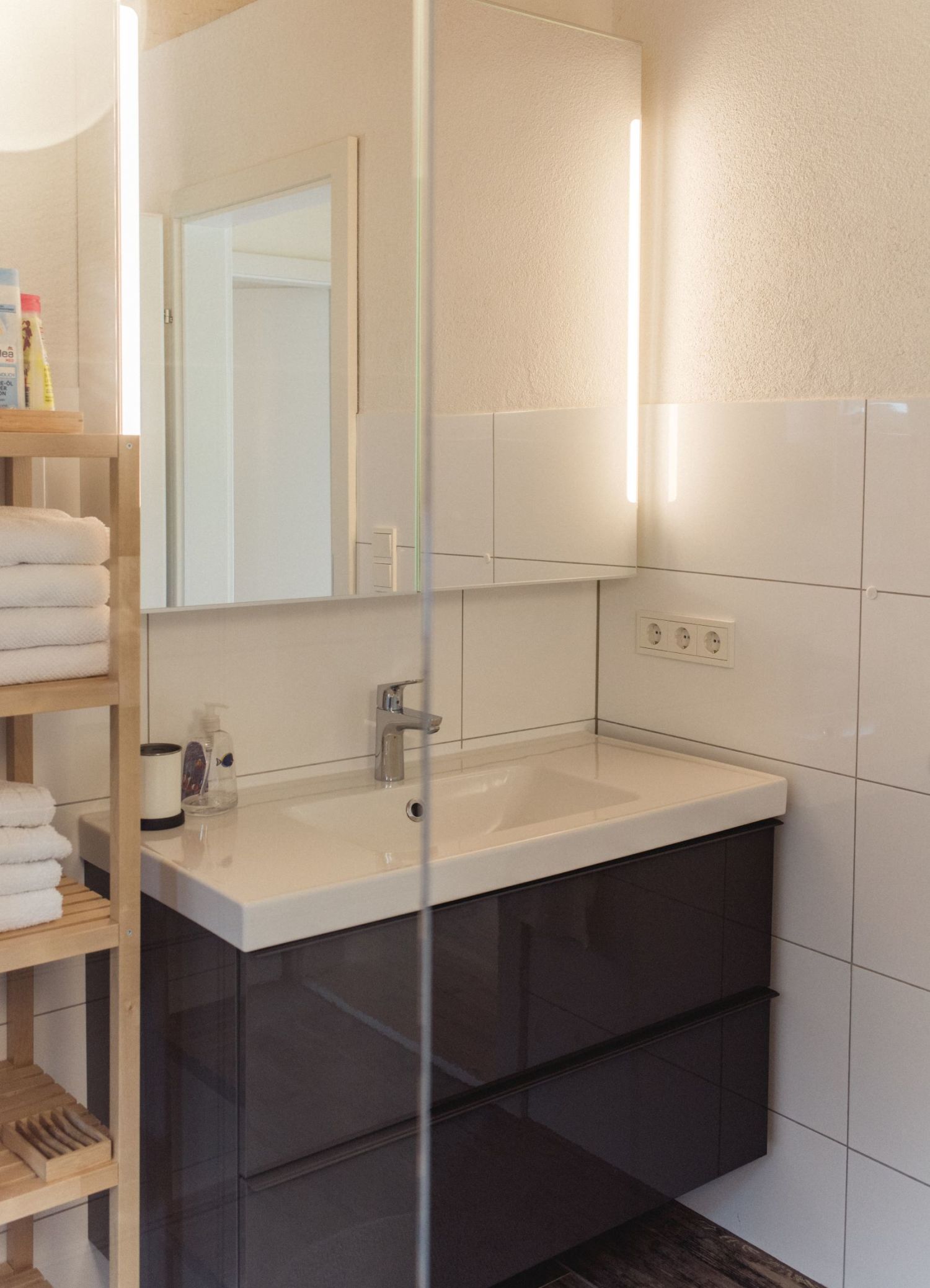 Bad Waschbecken Ferienhaus Spital am Pyhrn Oberweng im Bungalow Mountain View Wood.jpg