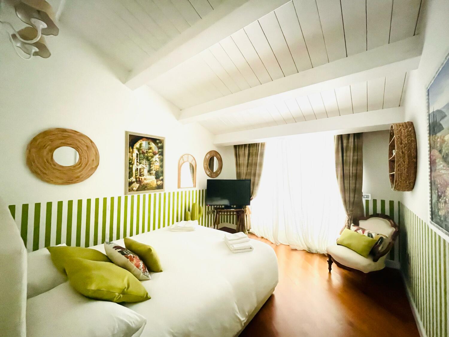 camera verde 4 .jpeg