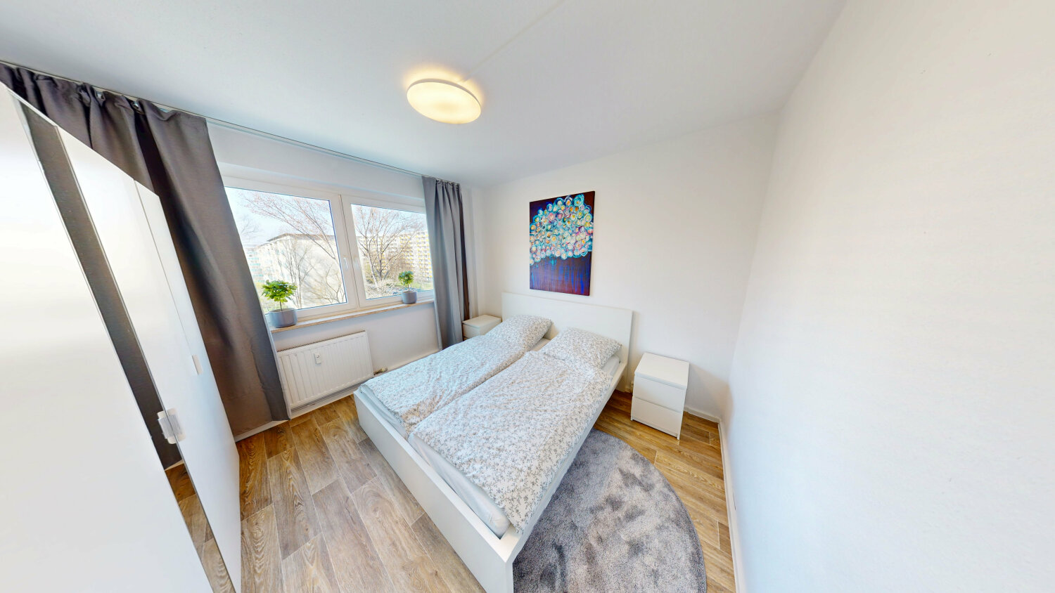 Schlafzimmer (4).jpg