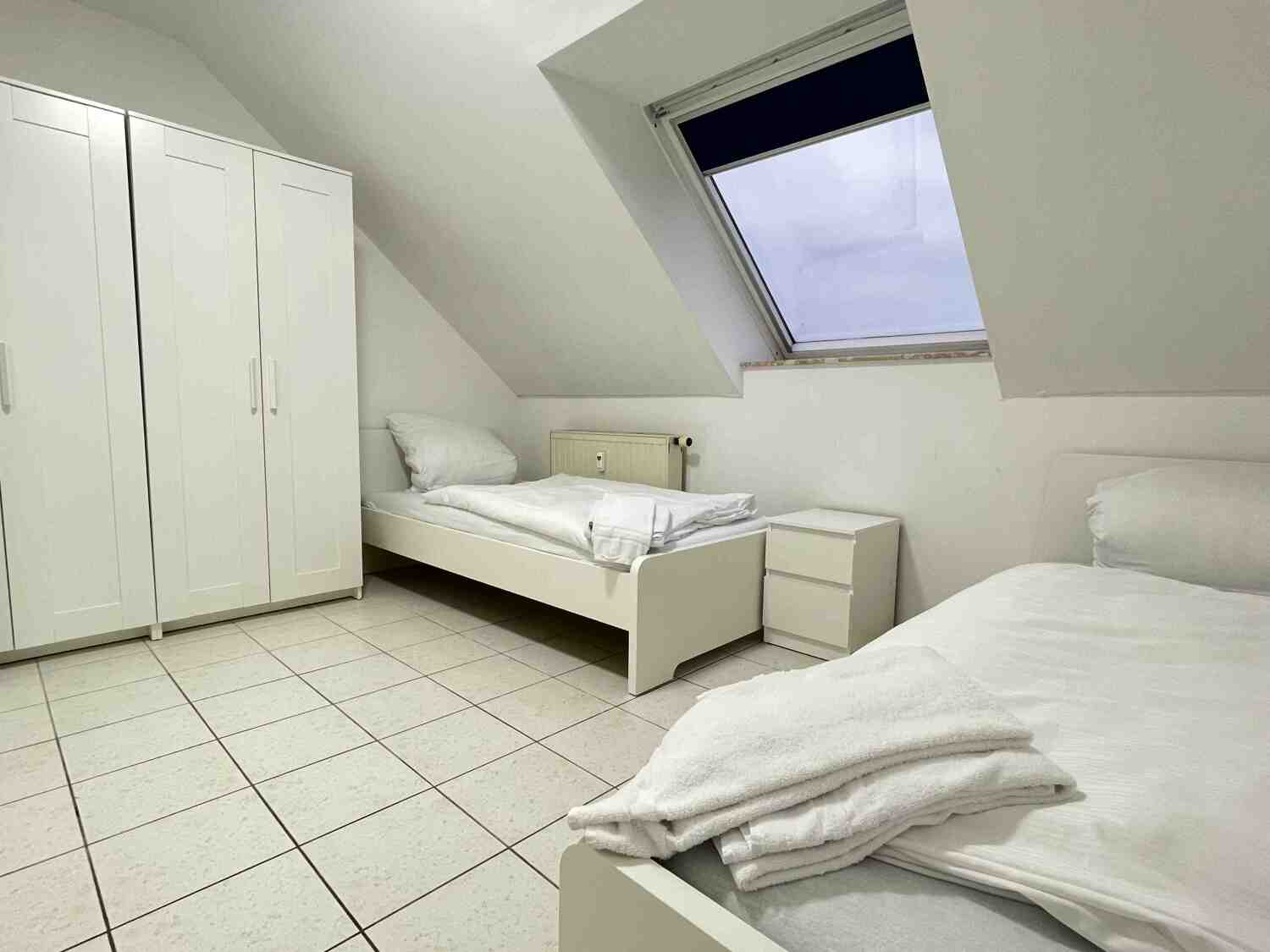 SWF112_(DG) Neue Amberger Straße 24, 92521 Schwarzenfeld (5).jpg