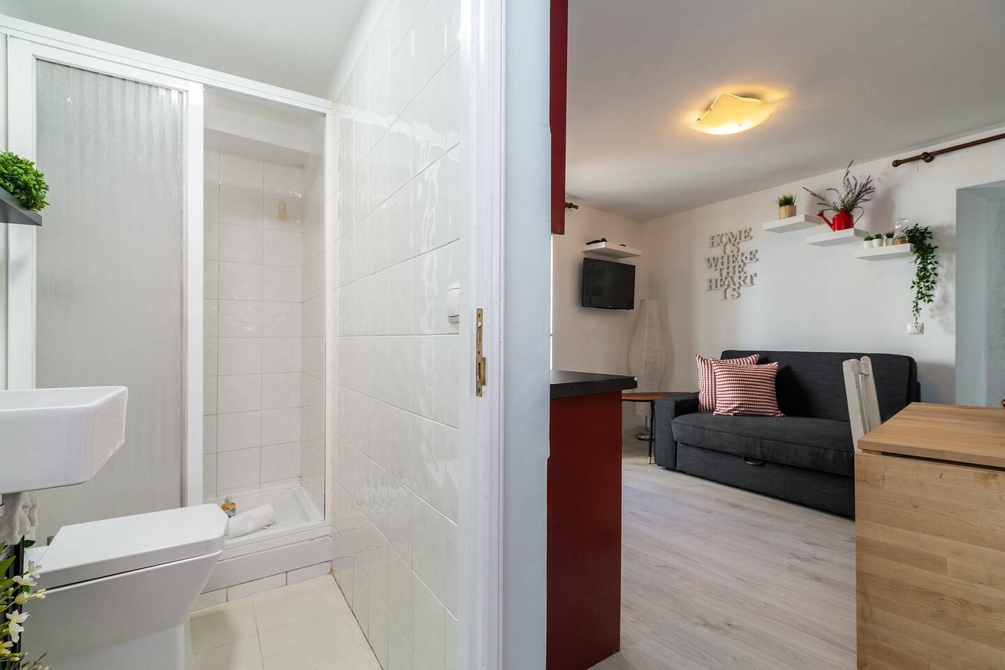 WhatsApp Image 2022-03-06 at 10.10.48 AM (4).jpeg