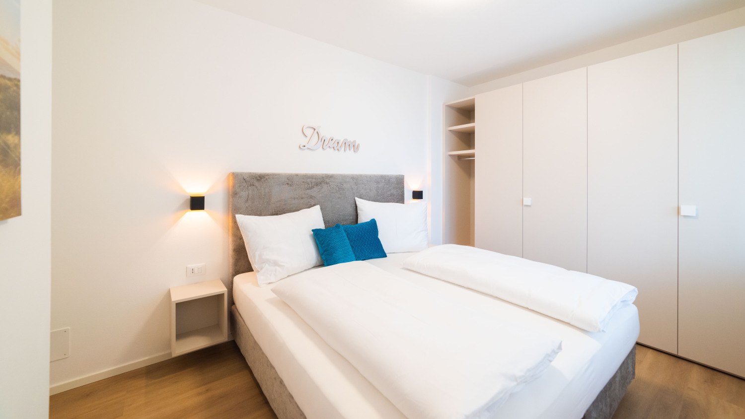 L Doppelbettzimmer 2.jpg