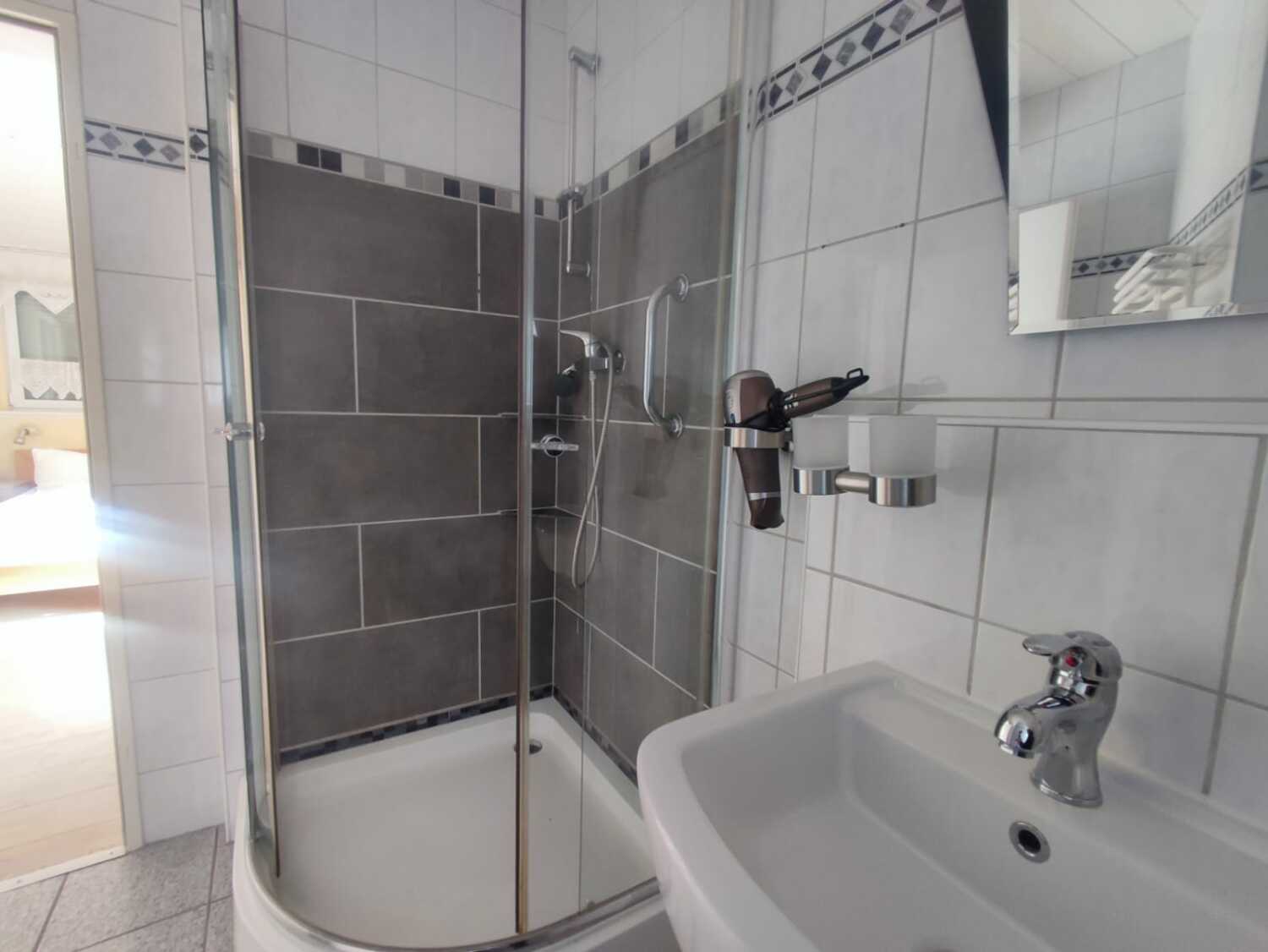 WhatsApp Image 2023-03-06 at 14.11.41 (4).jpeg