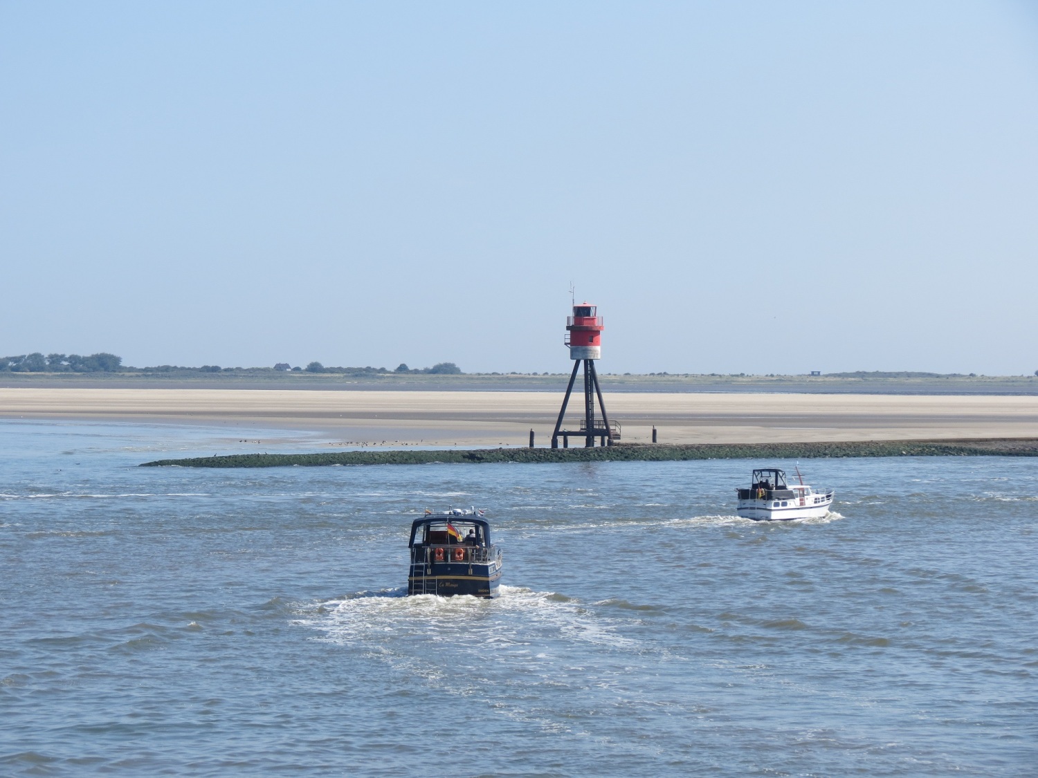 Borkum Fahrwasser mit Fischerbalje IMG_4810 - Kopie.JPG
