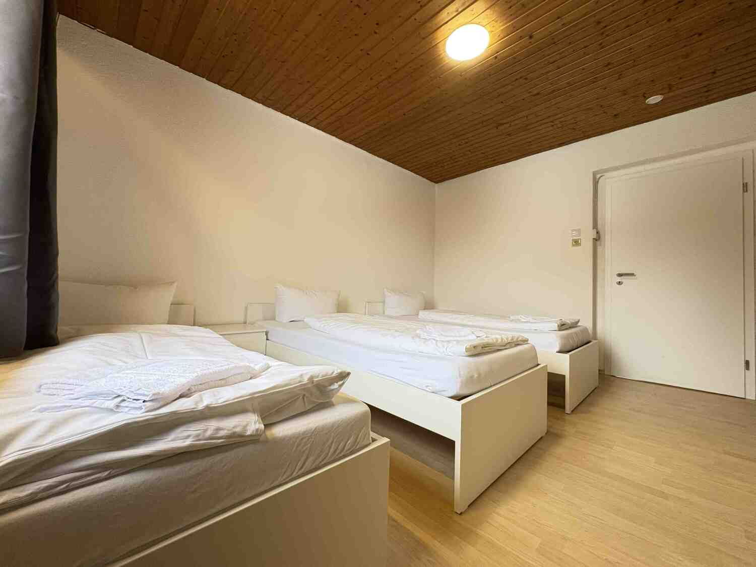 TEU101_ Ziegelholz 8, 93158 Teublitz (7).jpg