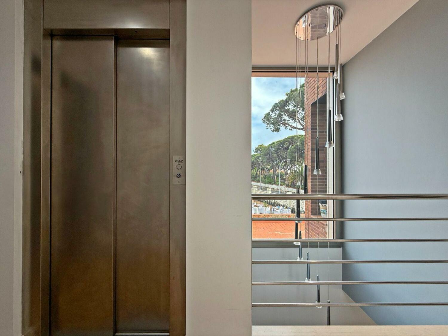 WhatsApp Image 2025-04-24 at 15.58.35 (4).jpeg