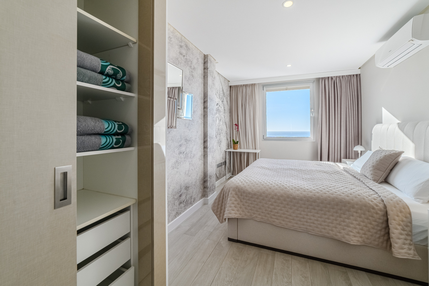 20251208 - 25 - Mi Paraiso - Ocean Garden 1007 - De20V2-18.jpg