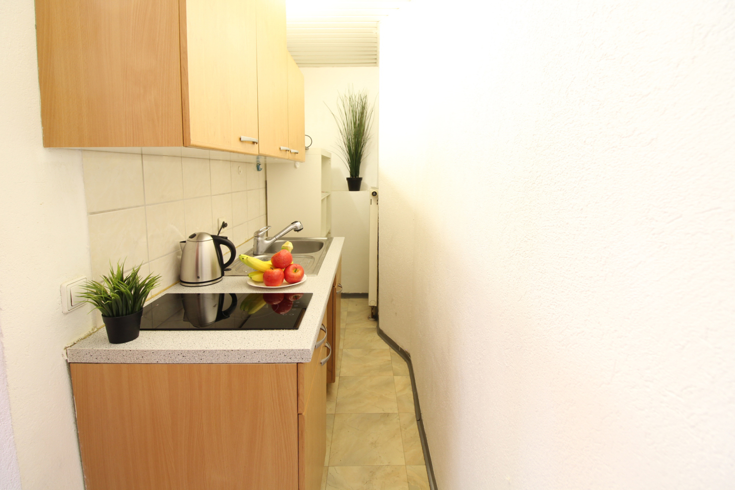 2023-06-25 - kitchen-a_b.jpg