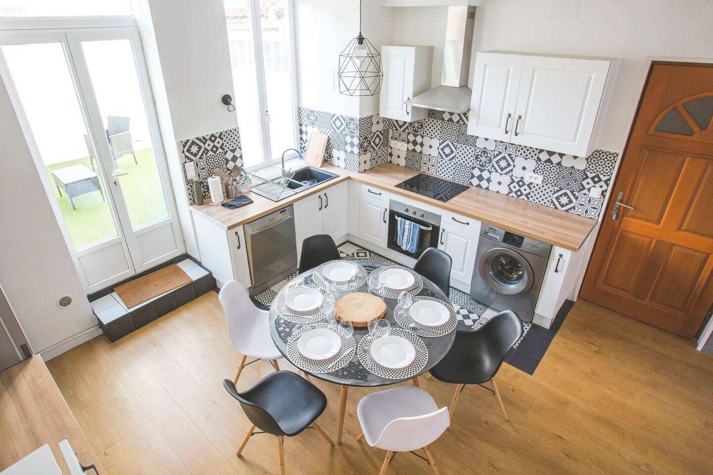 50d92a24-d1f3-43ef-a280-3102f0be374e (1).jpg