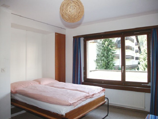 E-38035_Schlafzimmer.jpg