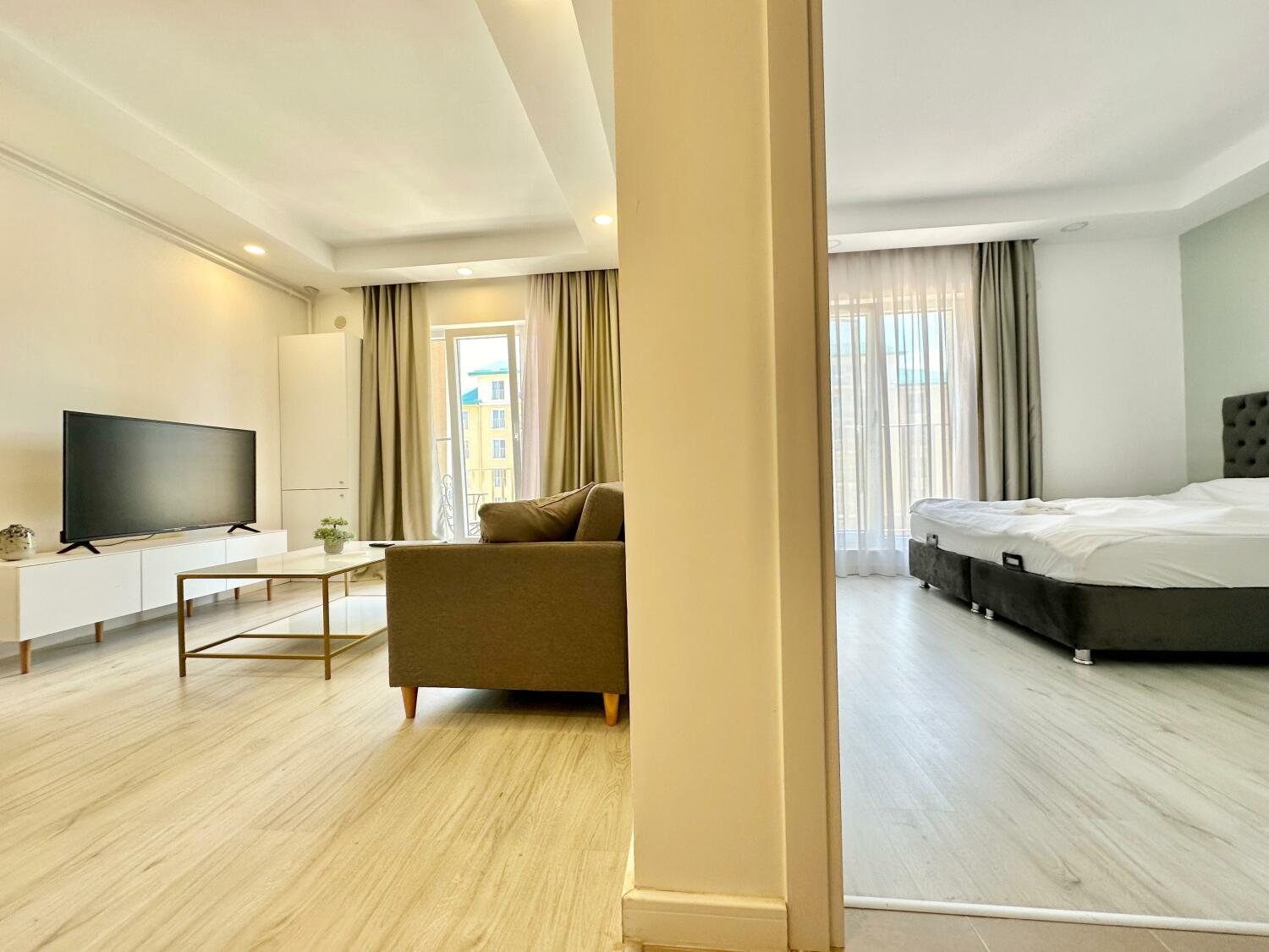 WhatsApp Image 2025-10-15 at 11.49.42-3.jpeg