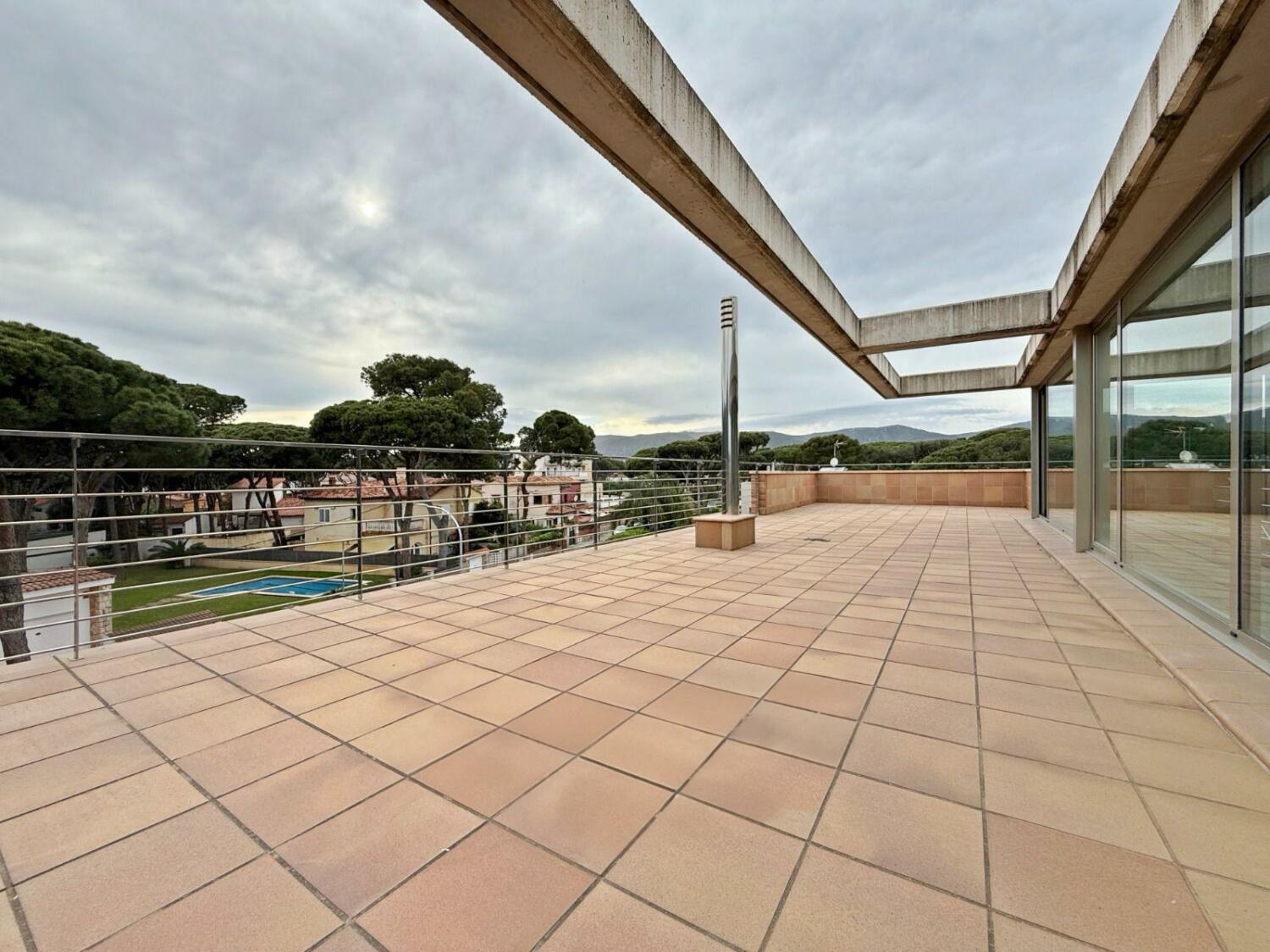 WhatsApp Image 2025-04-24 at 15.57.46 (3).jpeg