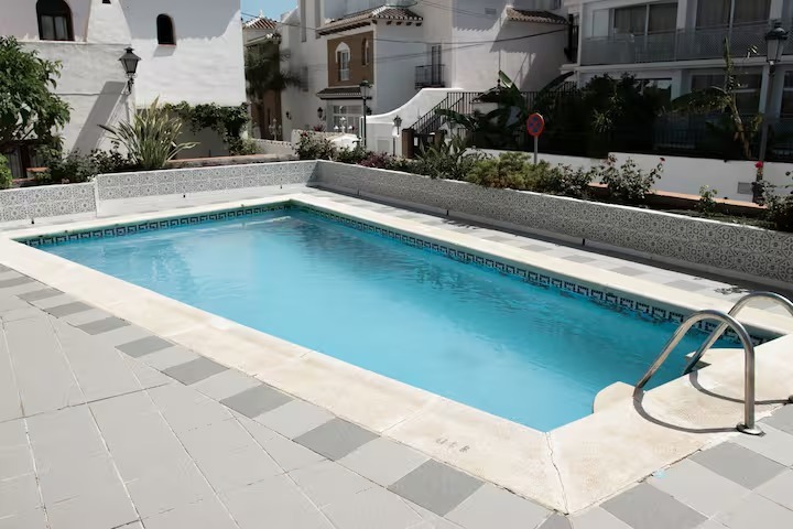 Communal Pool.jpg