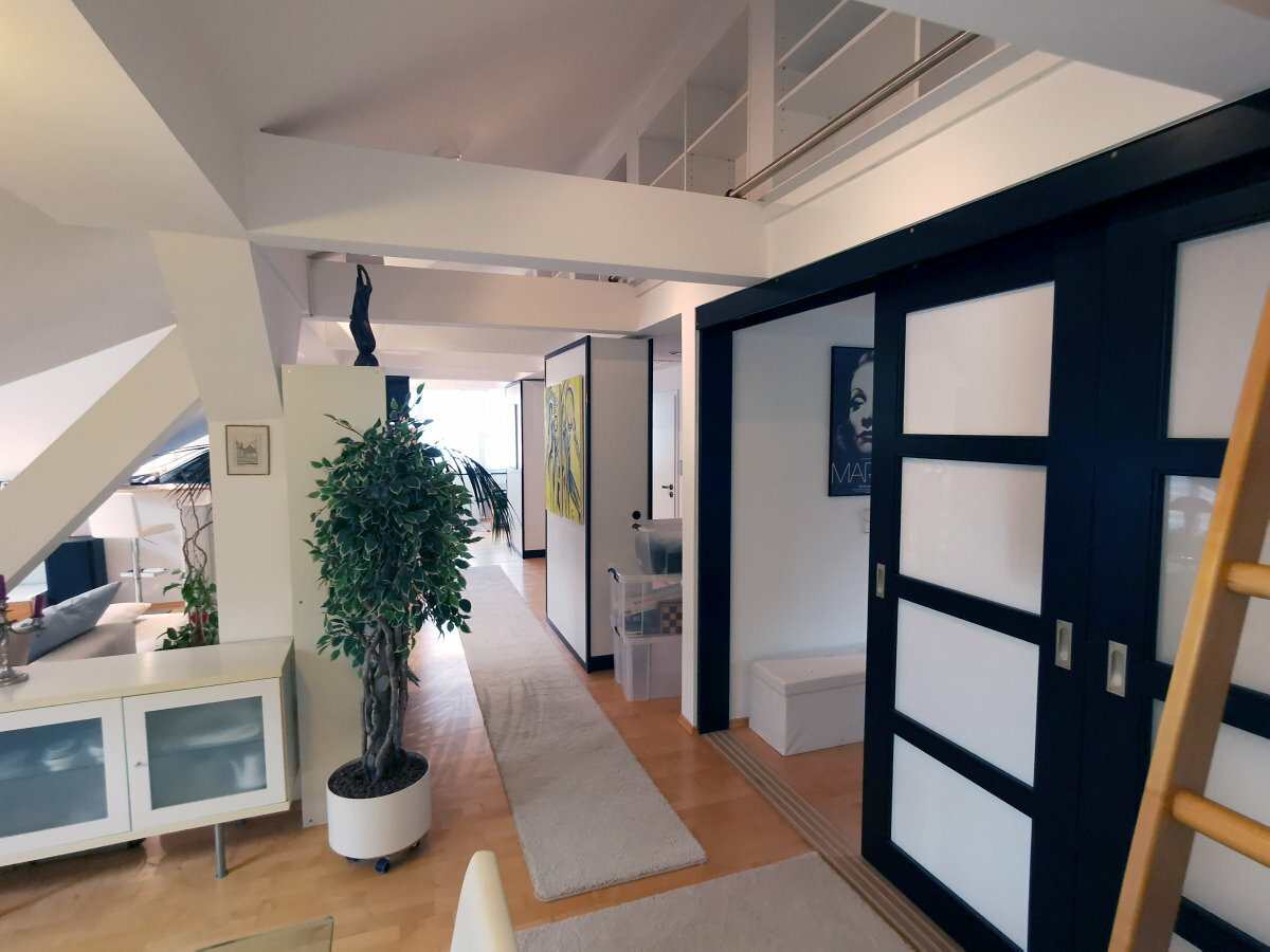 Blick Esszimmer Flur.jpg