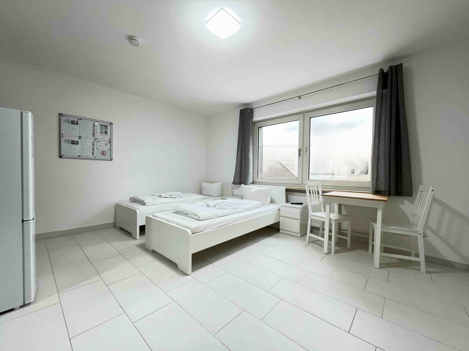 LAP102_(OG links) Pielmühler Straße 4, 93138 Lappersdorf (1).jpg