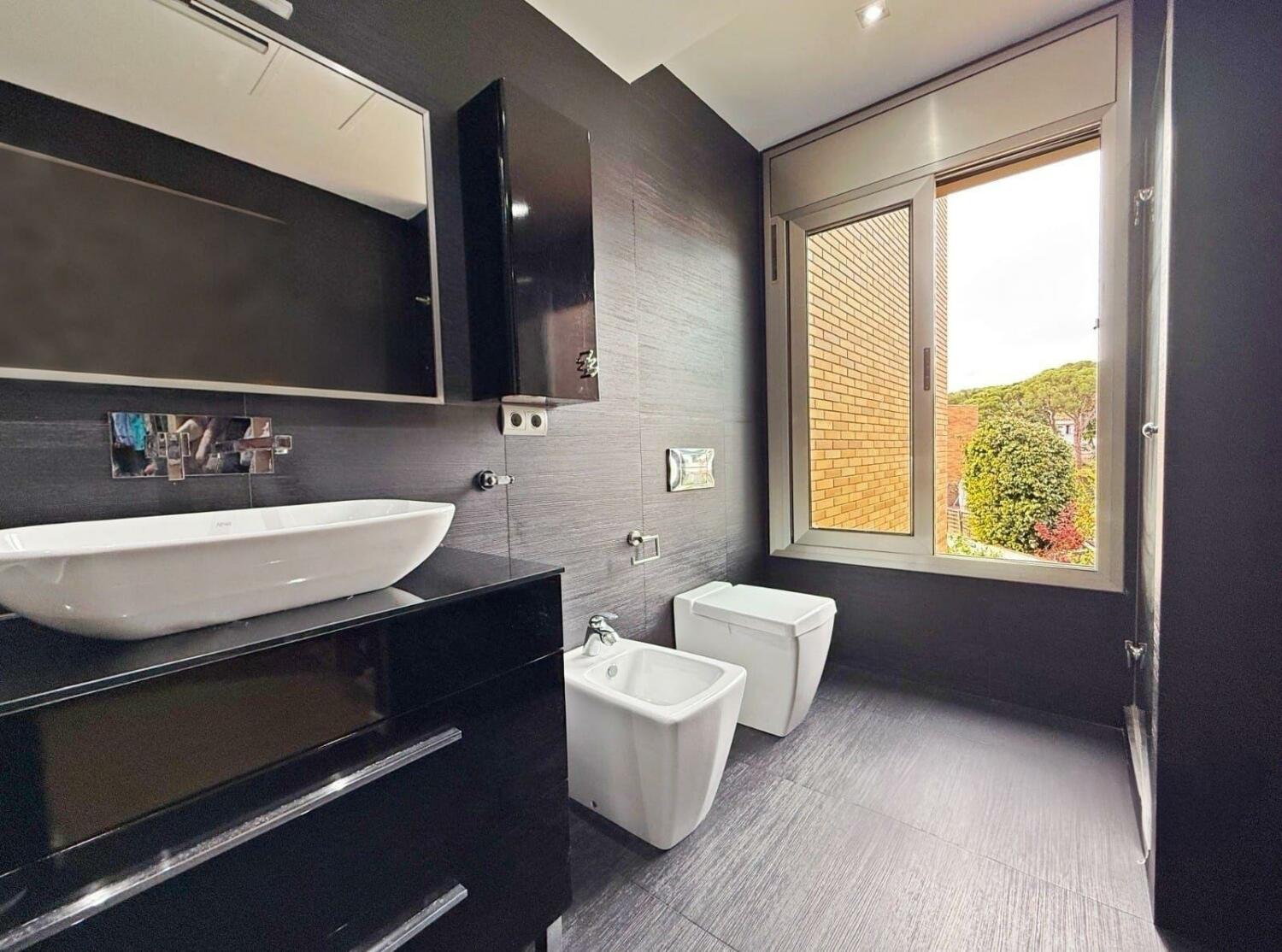 WhatsApp Image 2025-04-24 at 15.57.44 (2).jpeg