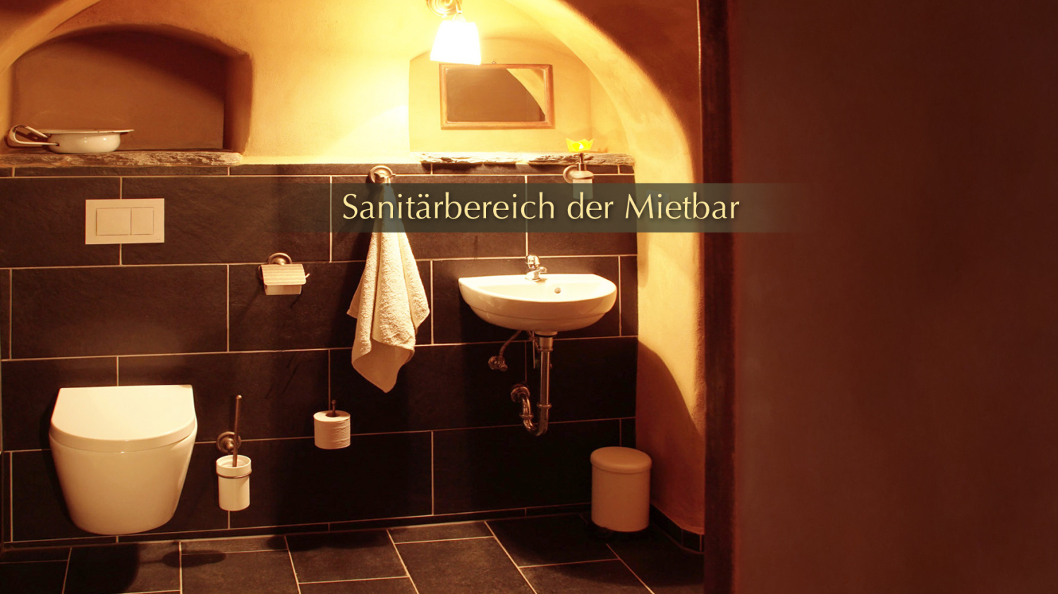 Pension_Hirschstein_Greiz_Mietbar 03_text.jpg