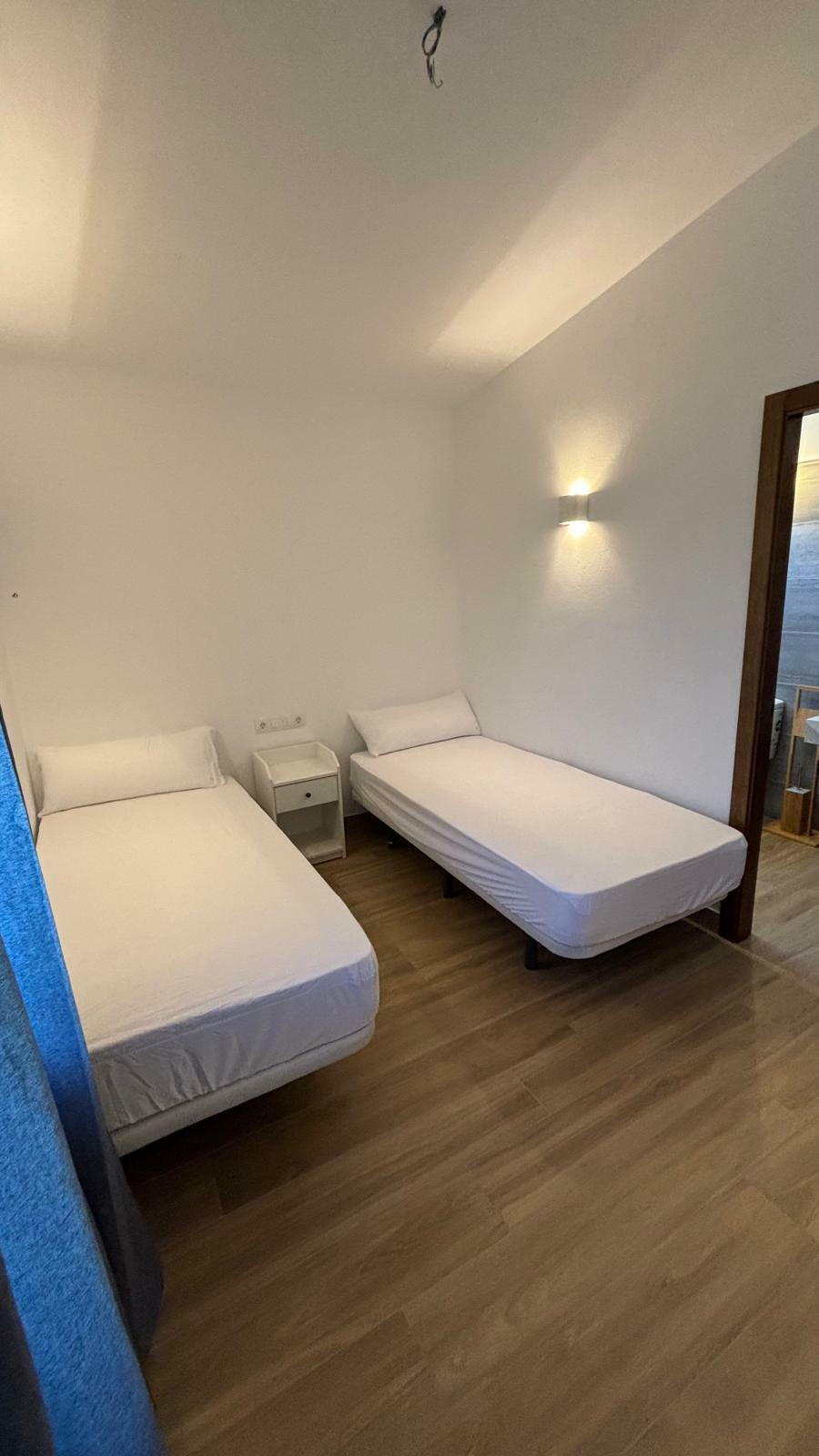 HABIT 2 CUARTO CASA ARROYO BUJIAS 2.jpg