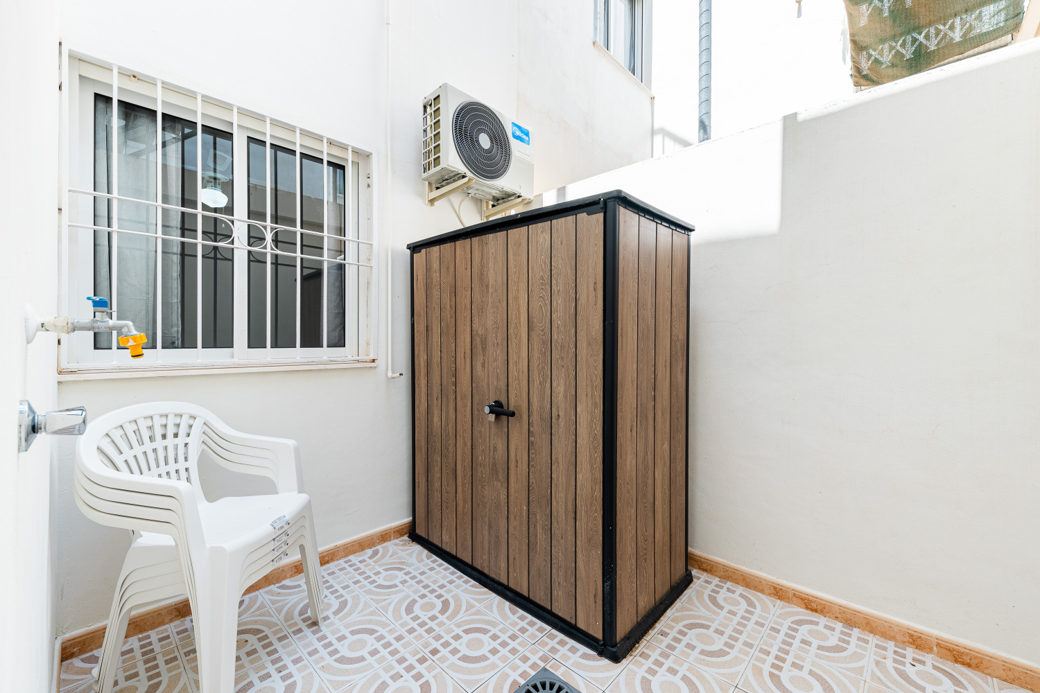 Villa Patrik 12 Bajo (9).jpg