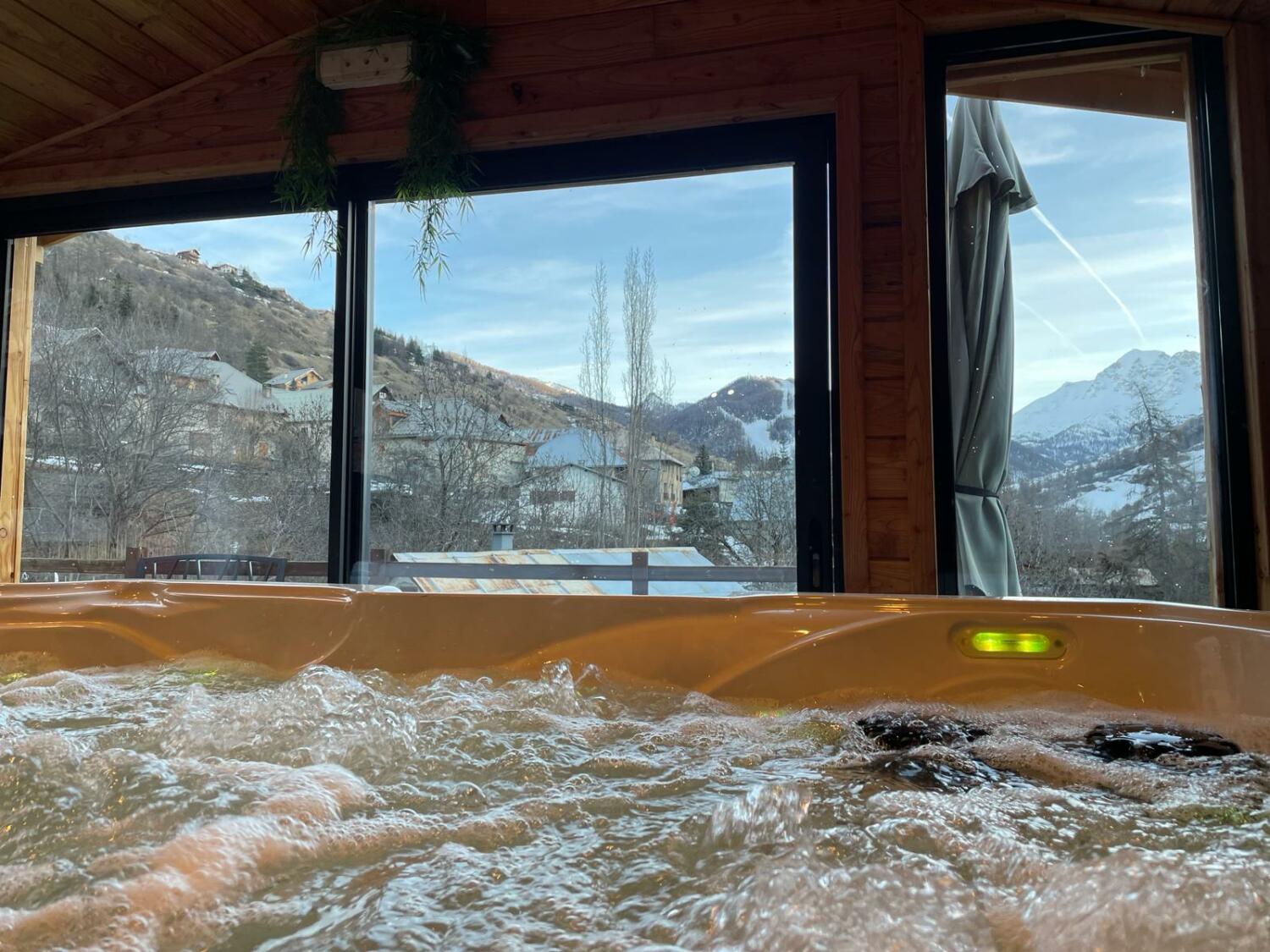 Jacuzzi Lodge La Mourée Vars