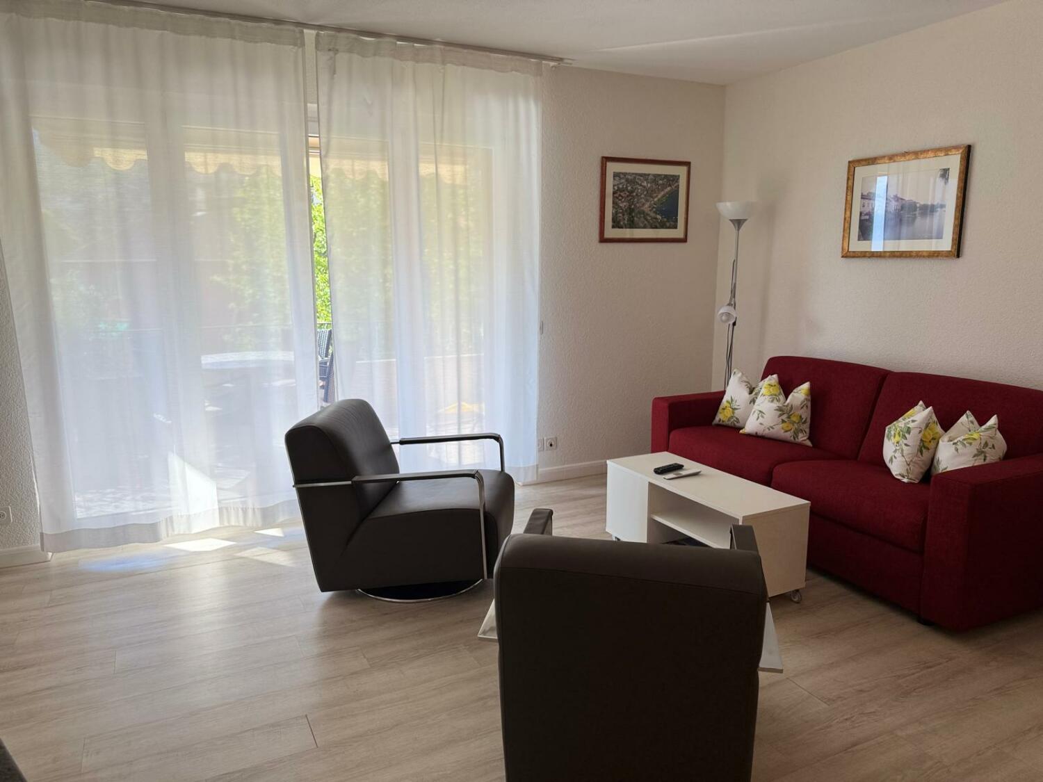 Wohnzimmer - Sofa(2).jpg