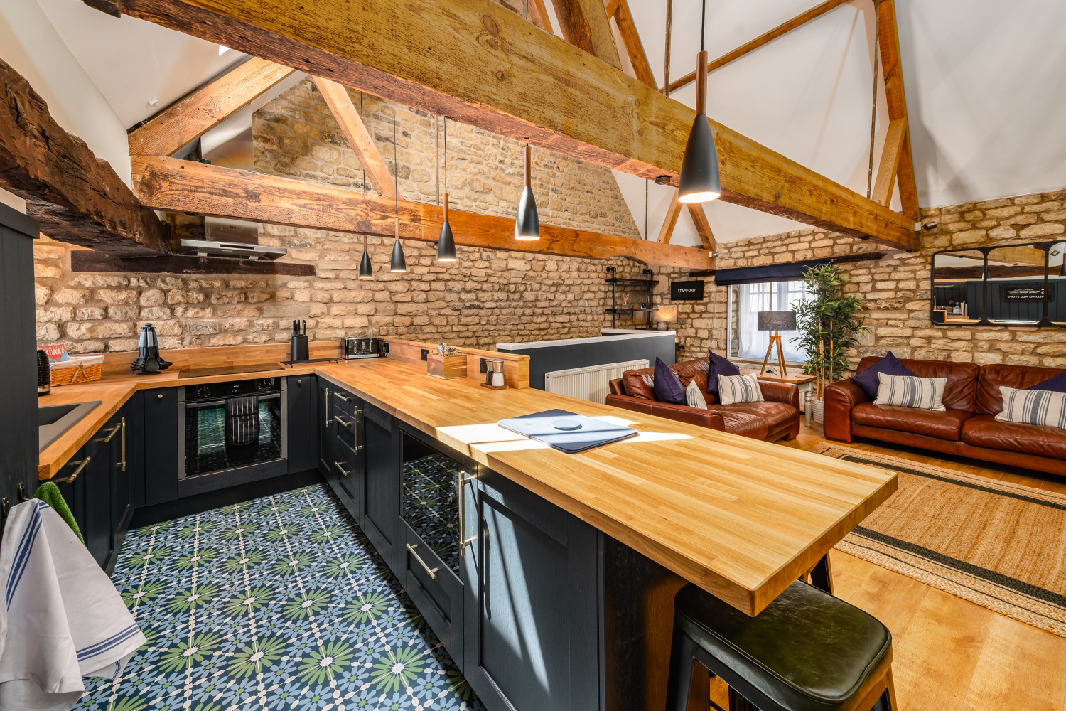 5 St PeterÔÇÖs Street -20.jpg