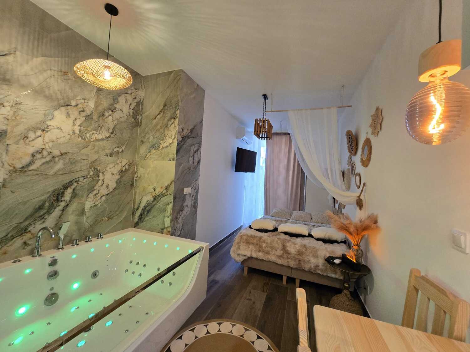 WhatsApp Image 2025-10-21 at 21.23.48 (5).jpeg