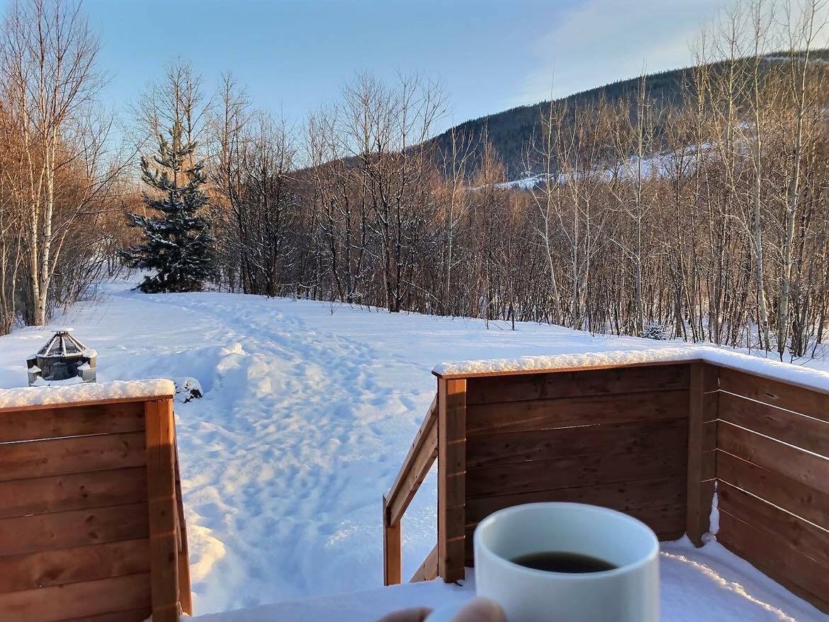 33.2; Balcon du côté.jpg