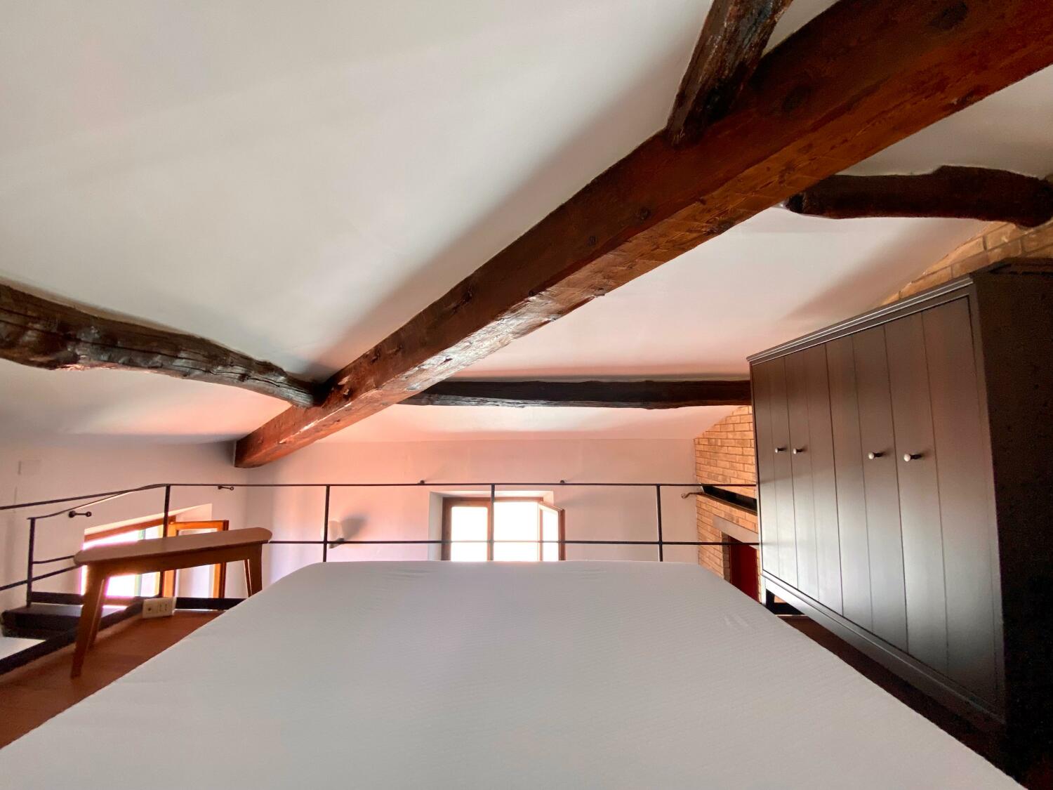 PHOTO-2025-04-04-19-25-26 5.jpg