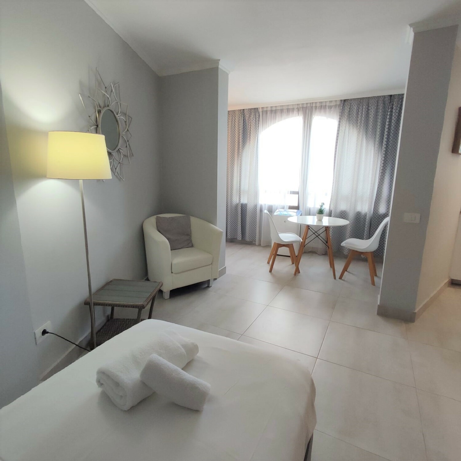 PHOTO-2022-04-13-12-36-05 (5).jpg