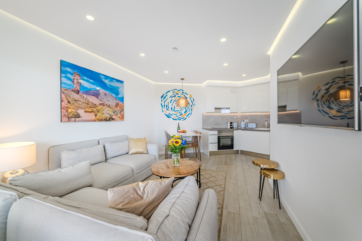 20250707 - 25 - Mi Paraiso - Lucinda - Ocean Garden 807 - FV +20detalles+sky-6.jpg