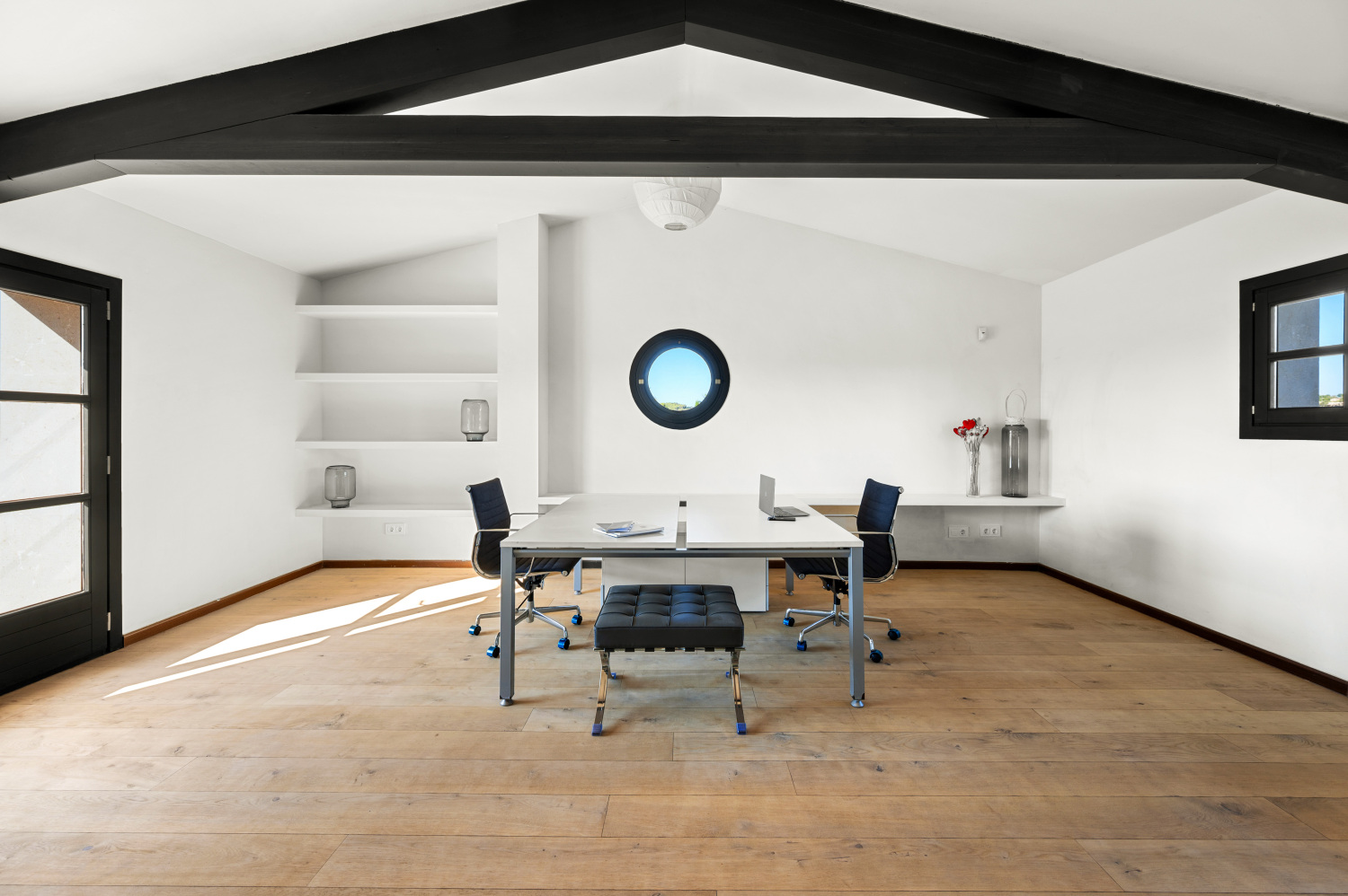 Office wotk space 1.jpg