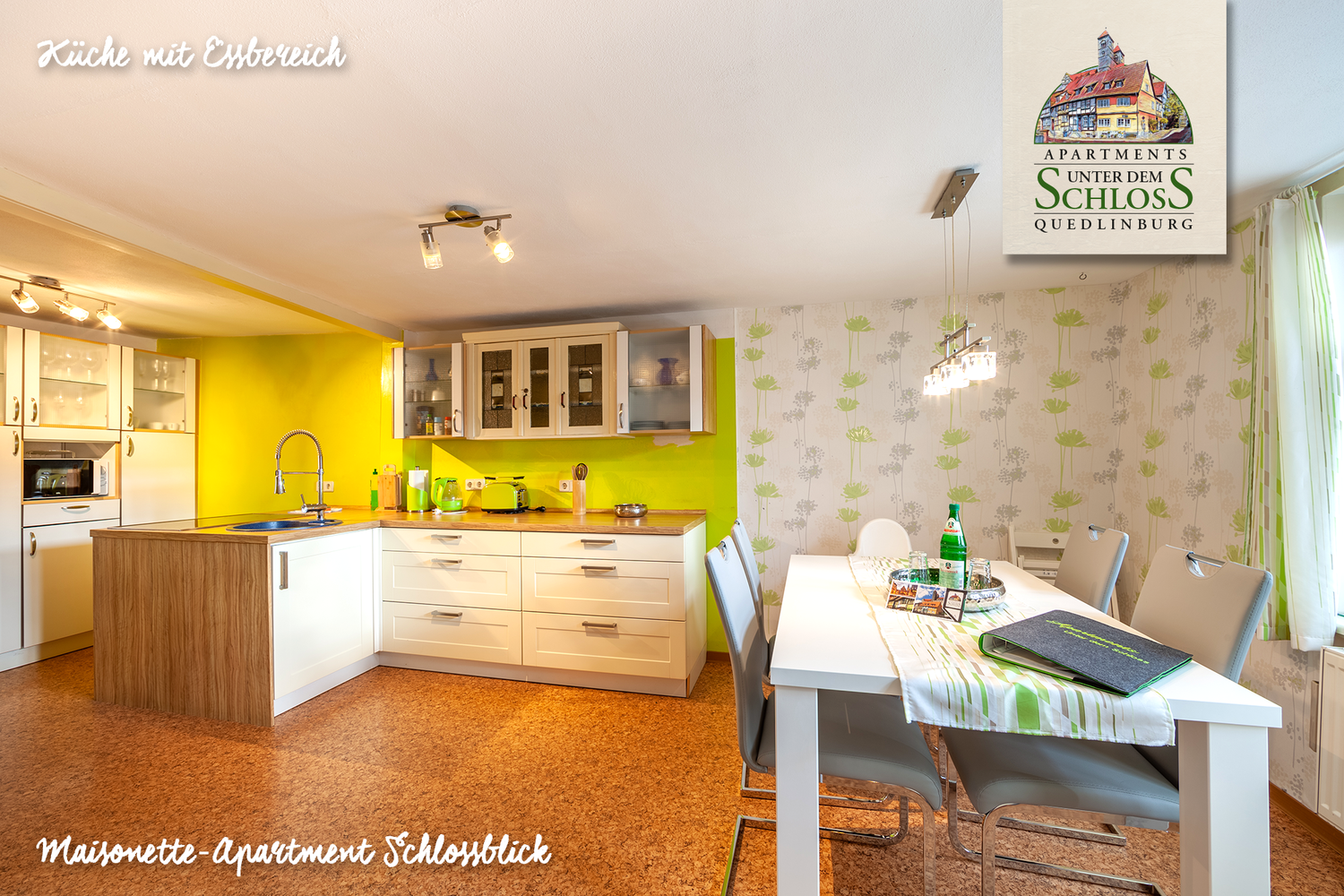Schlossblick_Kueche_1.png